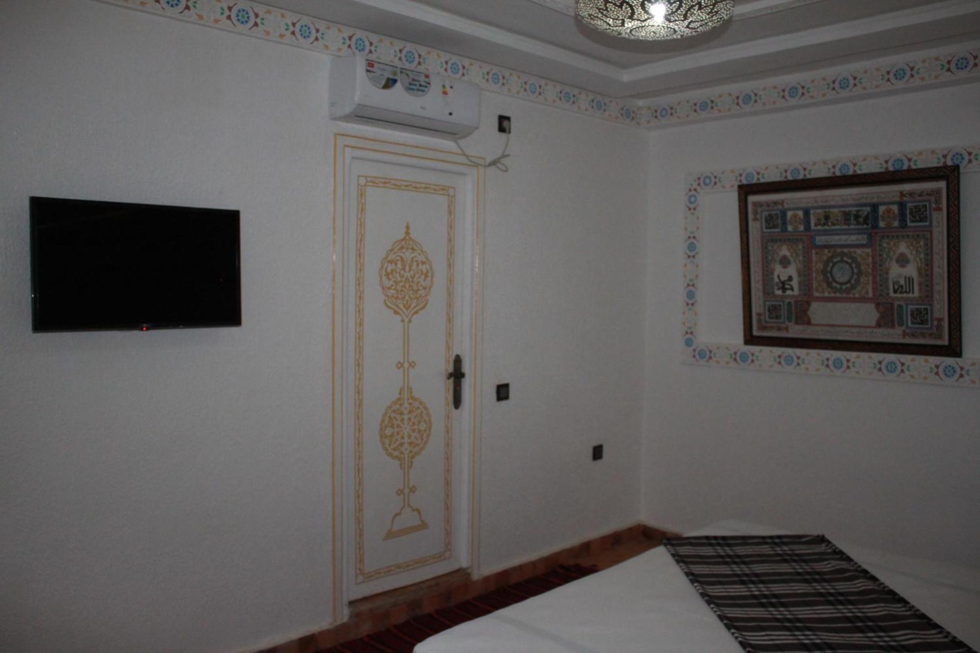 Riad Golf Stinia 2 Meknès Extérieur photo